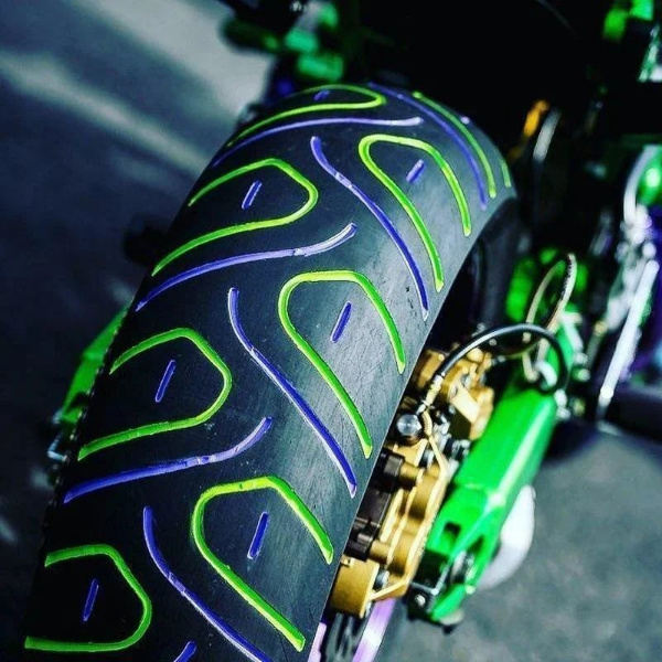 TIREPAINT-3831127618925-N-5__071025